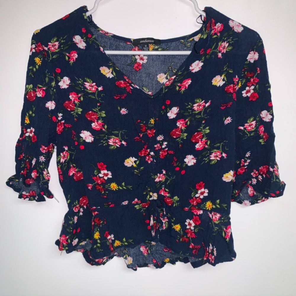 Dark Blue Floral Crop top